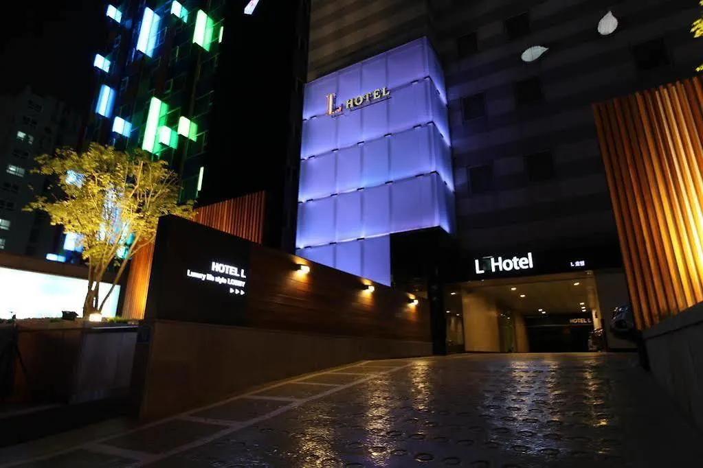 Life Style L Hotel Seul 2*,